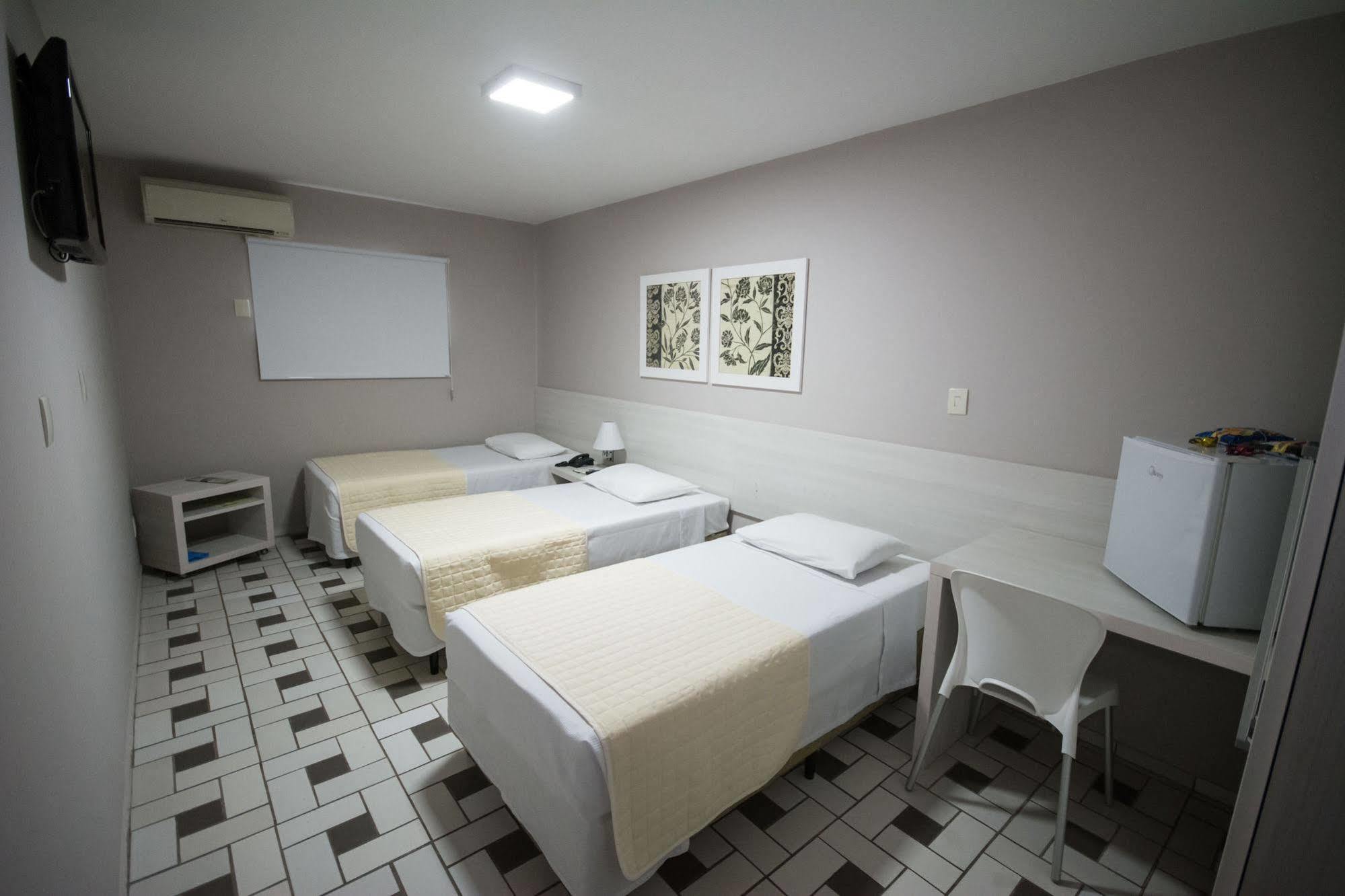 Hotel Sao Domingos フェイラ・デ・サンタナ エクステリア 写真